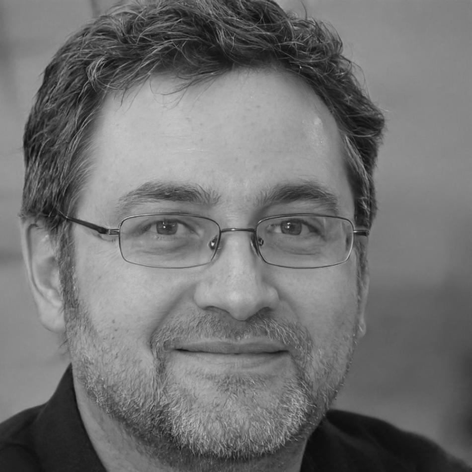 Profilo istruttore Enzo Traverso